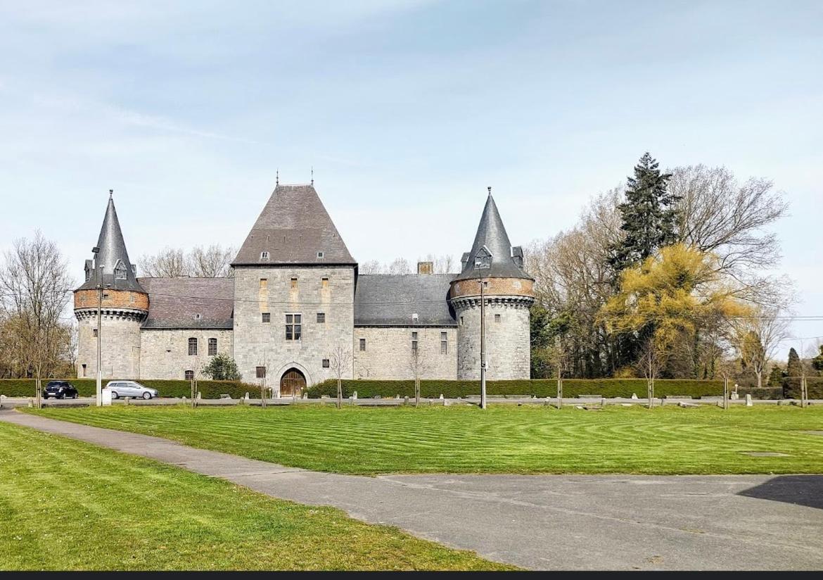 La Petite Maison Bienne-lez-Happart Exteriér fotografie