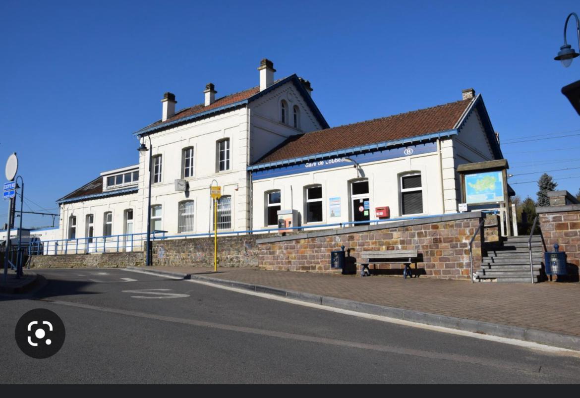 La Petite Maison Bienne-lez-Happart Exteriér fotografie